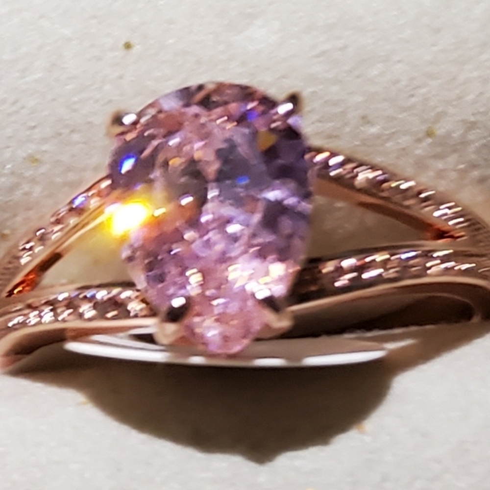 Elegant Pink Stone Ring